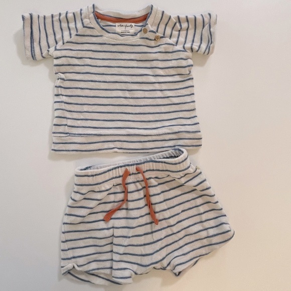 Wilson and Frenchy Terry Top  + Bottom Set - Picture 2 of 6